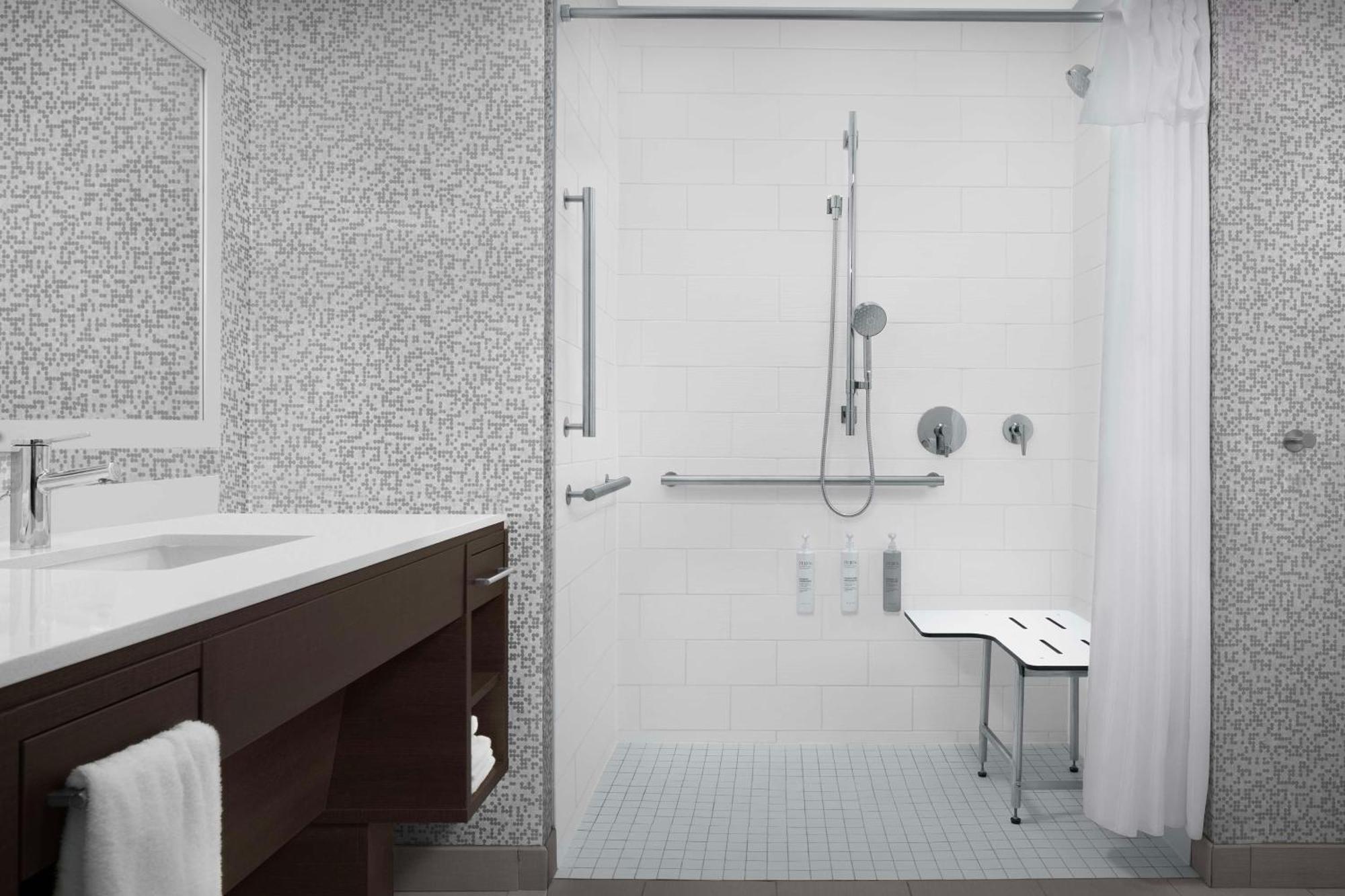 Home2 Suites By Hilton Poughkeepsie Esterno foto