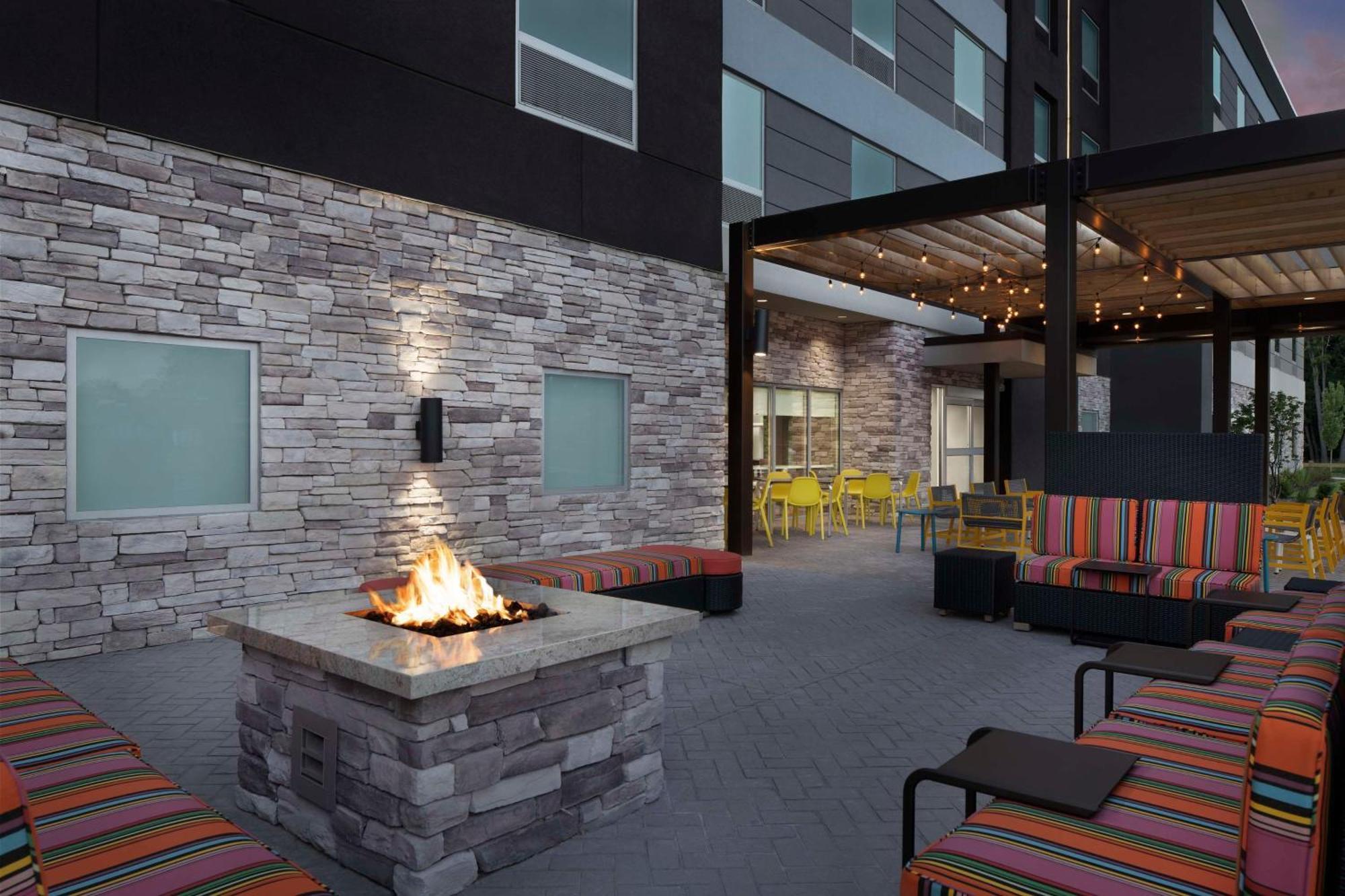 Home2 Suites By Hilton Poughkeepsie Esterno foto