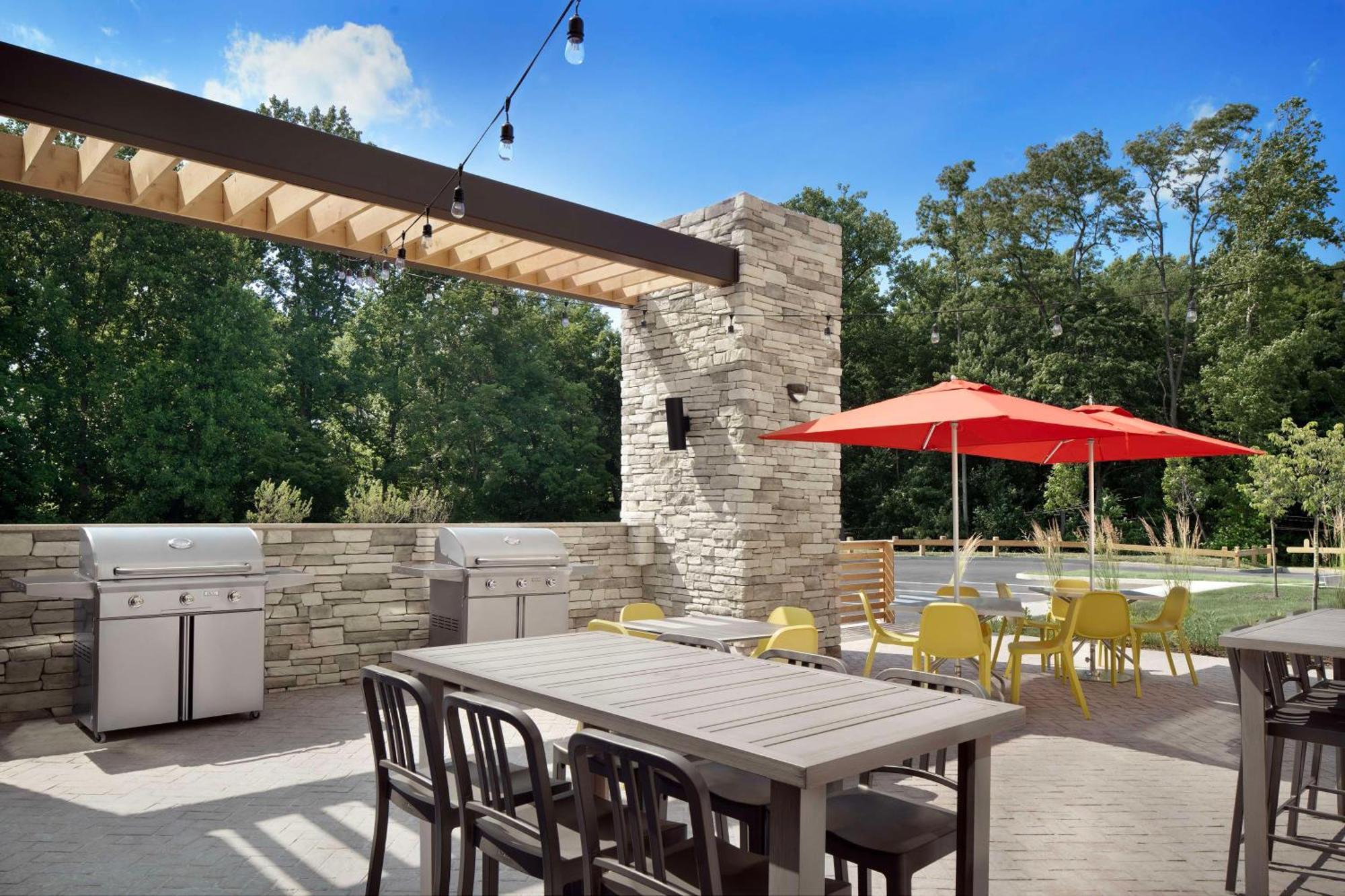 Home2 Suites By Hilton Poughkeepsie Esterno foto